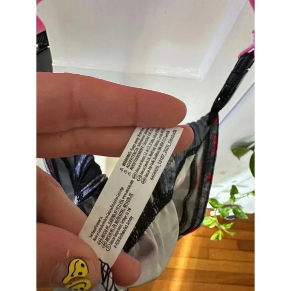 Birds of PREY women’s size small Harley Quinn costume - Picture 7 of 11